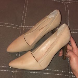 Franco Sarto Nude Pumps